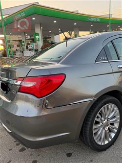 كرايسلر 200
